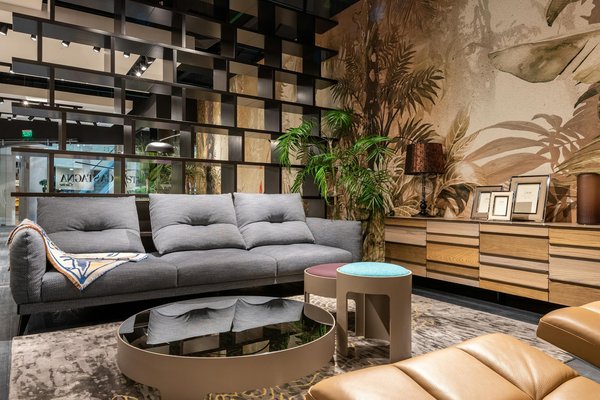 Comment optimiser l'éclairage naturel dans une salle de bain sans fenêtre?